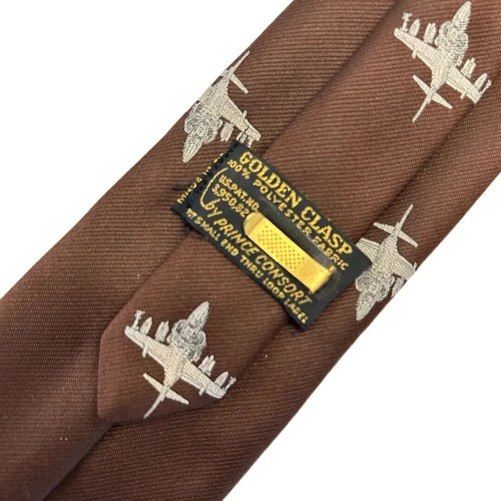 McDonnell Douglas Men's Vintage‎ Fighter Jets Golden Clasp Tie 55 1/2